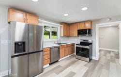 1218 S Kentucky St, Kingston, TN 37763