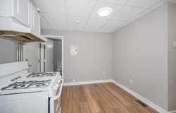 90 Appleton Street, Lowell, MA 01852
