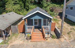 122 NE 10th Street, Toledo, OR 97391