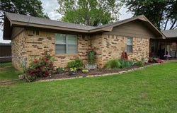 1331 Gross Drive, Maysville, OK 73057