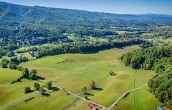 Cole Hollow, Elizabethton, TN 37643