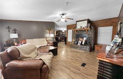 10907 Watershed  RD, Havana, AR 72842