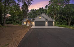 5804 Hunter's Ridge Ridge, Fennville, MI 49408