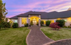 282 REDTAIL RIDGE LN, Roseburg, OR 97471