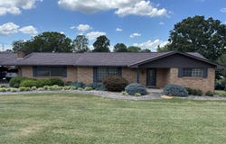 1608 Terrace Drive, Loudon, TN 37774