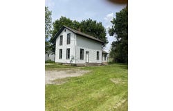 1824 Boxcar Lane, Auburn, IN 47606