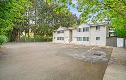 1546 NE CLEVELAND Ave, Gresham, OR 97030