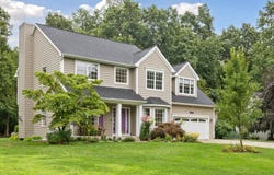 3321 Wickshire Lane, Kalamazoo, MI 49009