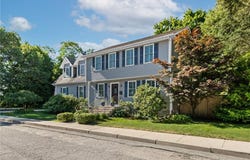 22 Aumond Street, Cranston, RI 02905