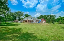 32416 Briarwood Rd, Walker, LA 70785