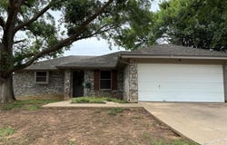 1901 Paisley Street, Denton, TX 76209