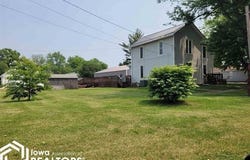 110 N College, Agency, IA 52530