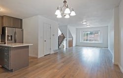 9485 S FAIRWAY VIEW Dr, Sandy, UT 84070