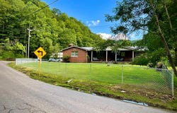 5 Dog Fork, Pikeville, KY 41501