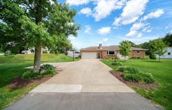 3780 Hendee Road, Jackson, MI 49201