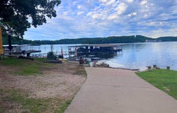 35 Knotty Pine Lane, Camdenton, MO 65020