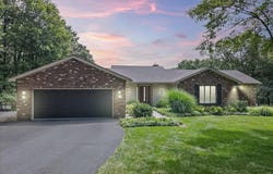 5767 Wildflower Circle, Stroudsburg, PA 18360