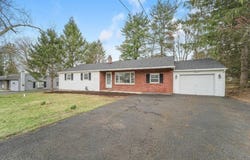 13 Brookside Avenue West, Apalachin, NY 13732