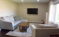 1810 Hennepin Avenue N, Glencoe, MN 55336