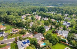 8 LIBBY DRIVE, MONMOUTH JUNCTION, NJ 08852