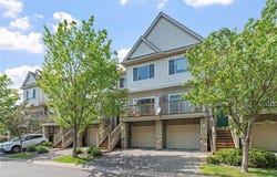 13907 54th Avenue N, Plymouth, MN 55446