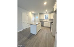 525 DOCK STREET, MILLVILLE, NJ 08332