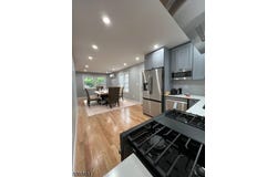 79 Van Winkle Ave, Hawthorne Boro, NJ 07506-2314