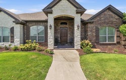 3233 Falling Water Rd, Sherwood, AR 72120
