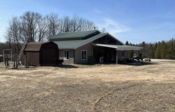 264 S 152nd Avenue, Shelby, MI 49455