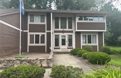 13035 S Partridge Drive, Valley View, OH 44125