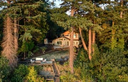 329 Gulf View Cres, Point Roberts, WA 98281