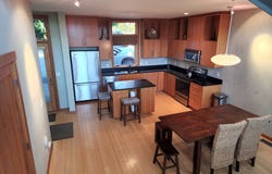 606 CASCADE AVE, Hood River, OR 97031
