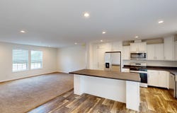 255 N 9th, Lander, WY 82520