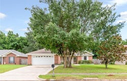 8816 Spring Grove N, Mobile, AL 36695