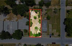 222 W Pablo Layton Street, Elsa, TX 78543