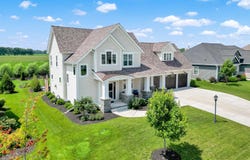 10171 S Woodside Ct, Franklin, WI 53132
