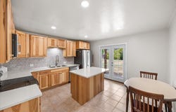 151 Laubach Lane, Grants Pass, OR 97526