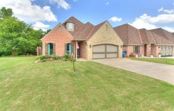 20203 Tuscany Drive, Harrah, OK 73045