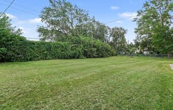 5321 Bedford Street, Dearborn Heights, MI 48125