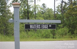 Waters Edge Drive unit: 84, Granite Falls, NC 28680
