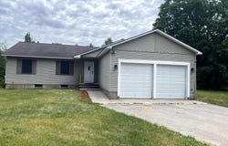 17661 Gray Lane, Interlochen, MI 49643