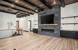 2324 Hard Rock Way, Hinckley, OH 44233