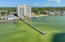 825 Bayshore Dr, Pensacola, FL 32507
