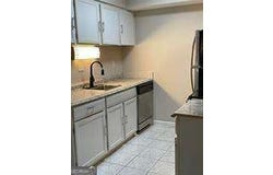 215 Camelot, Atlanta, GA 30349