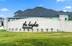 1613 E Mayhem Drive, Edinburg, TX 78542