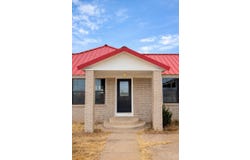 611 S Avenue H, Post, TX 79356