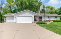 3433 Gettysburg Avenue N, New Hope, MN 55427