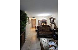10601 NW 11th St, Hollywood, FL 33026