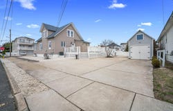4217 Hudson, Wildwood, NJ 08260