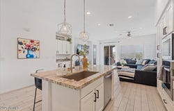 15550 S 5TH Avenue, Phoenix, AZ 85045